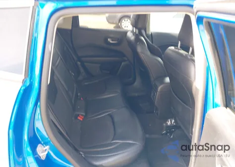 2017 Jeep Compass Latitude из США, поврежденный, VIN 3C4NJDBB1HT680207